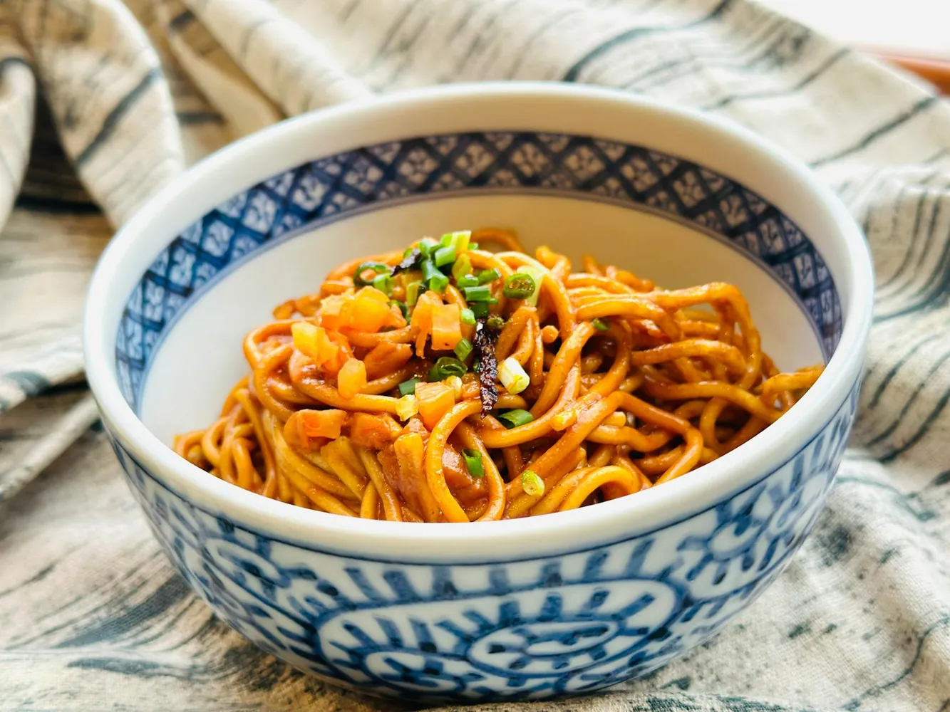 The Complexity of Traditional Ragù Compared to Easy Pasta Sauce Solutions